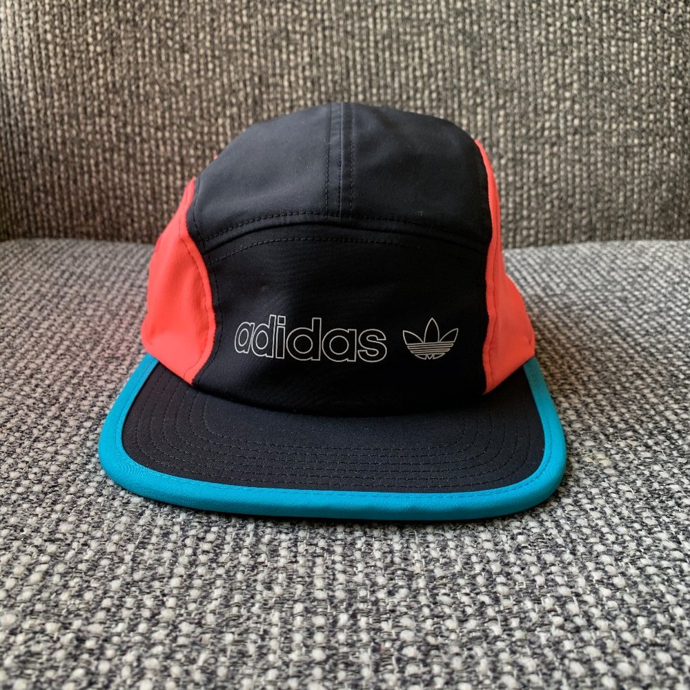 ADIDAS Men’s Nylon Four Panel Snapback Hat